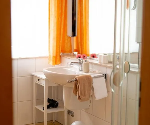 Bergkrone Guest house Willingen (Upland)