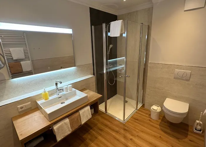 Bergkrone 4* 빌링겐